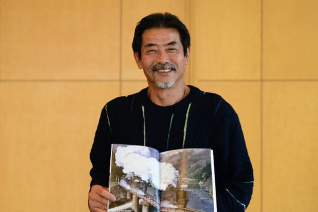 写真】「撮り鉄」となった元盗塁王・屋鋪要に学ぶ「第二の人生の楽しみ