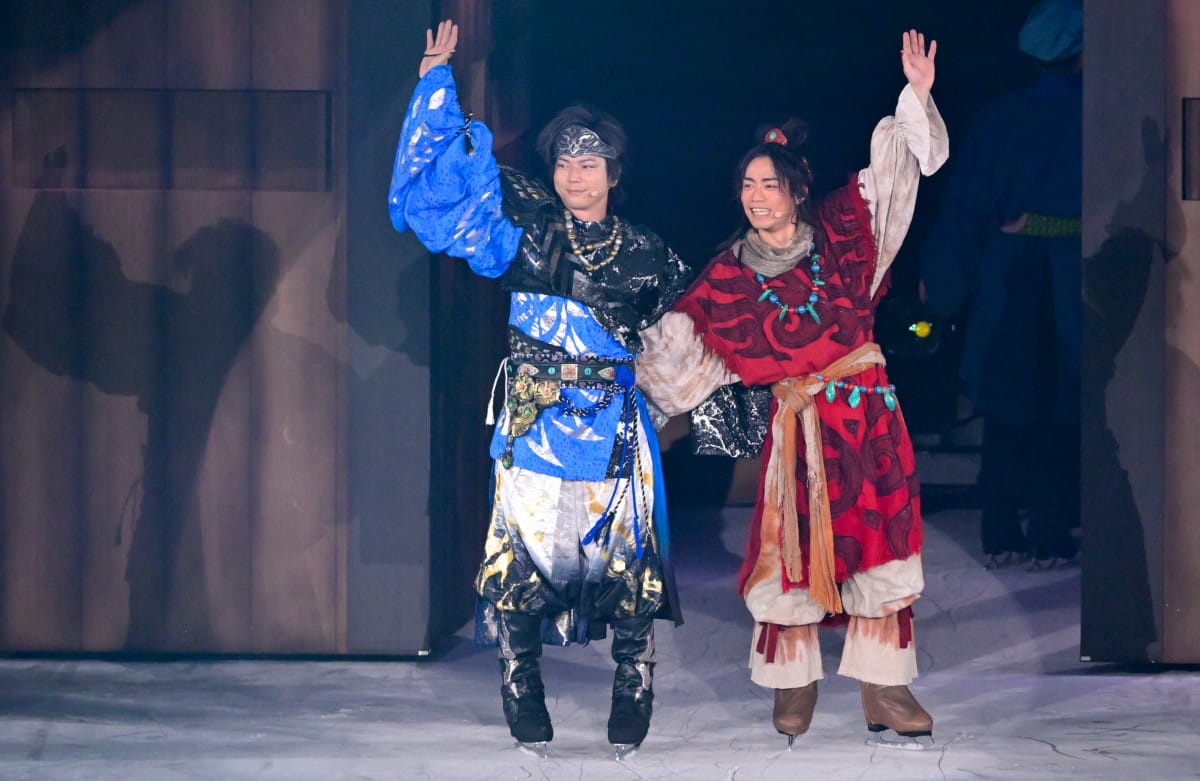 高橋大輔と増田貴久、アスリートとアイドルが「氷艶」で挑んだ「高き