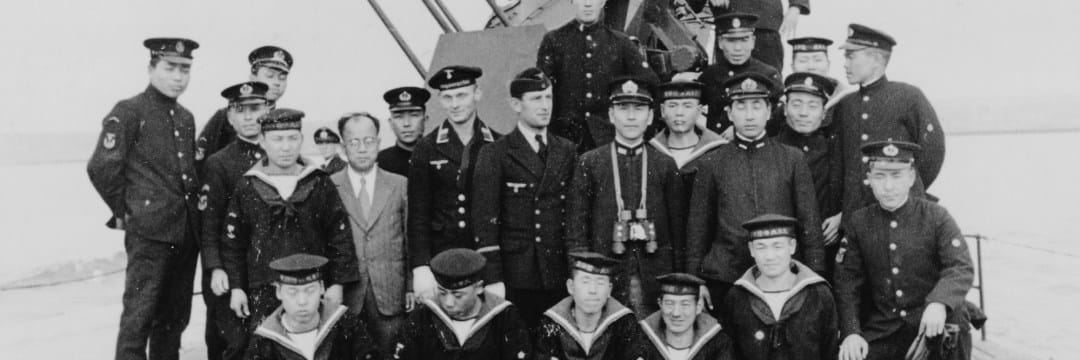 昭和18年「伊号第八潜水艦」がドイツへ…パリにたどり着いた乗組員が駐