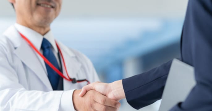 「早期治療を勧めるのは薬をたくさん使わせるため」『MR』が描く ...