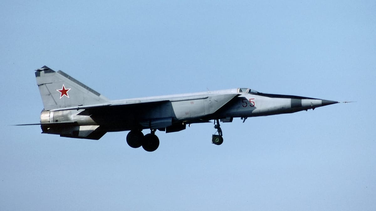 ベレンコ中尉亡命事件」から50年 MiG-25が暴いた日本の防空と危機管理