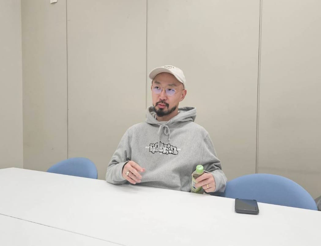 上出遼平 退社 理由